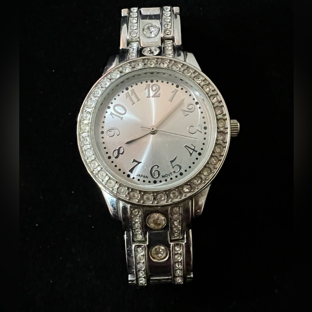Vintage Japan Movement Silver Tone Jeweled Bracelet Watch-Quartz Accuracy